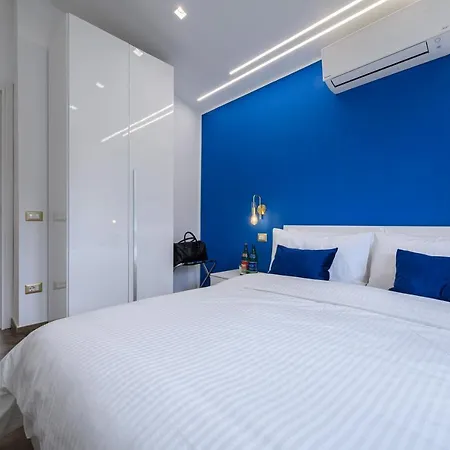 In Bed Quarto (Naples)