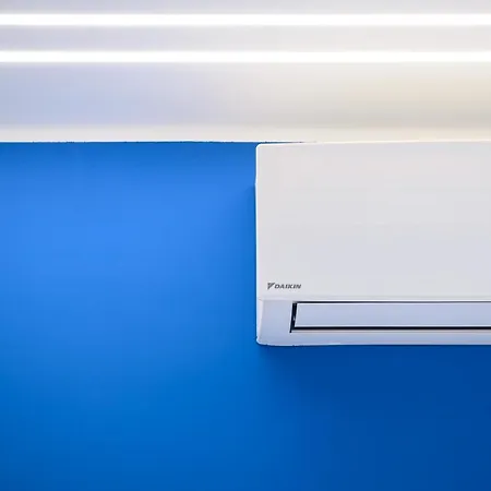 In Bed * Quarto (Naples)