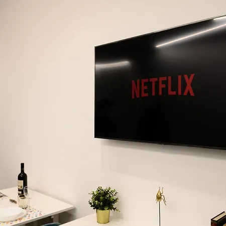 In Bed * Quarto (Naples)