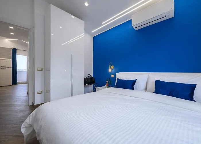 In Bed Quarto (Naples)